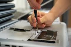technicien de maintenance informatique compétences